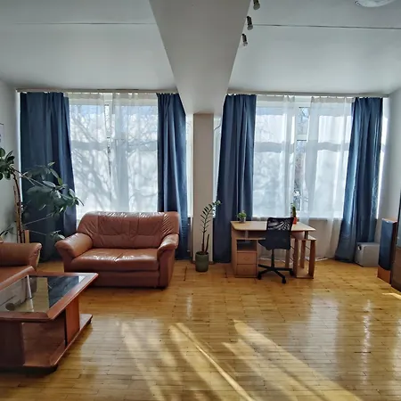 Lejlighed Spacious Near Old Town *