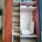 Spacious Near Old Town Διαμέρισμα *